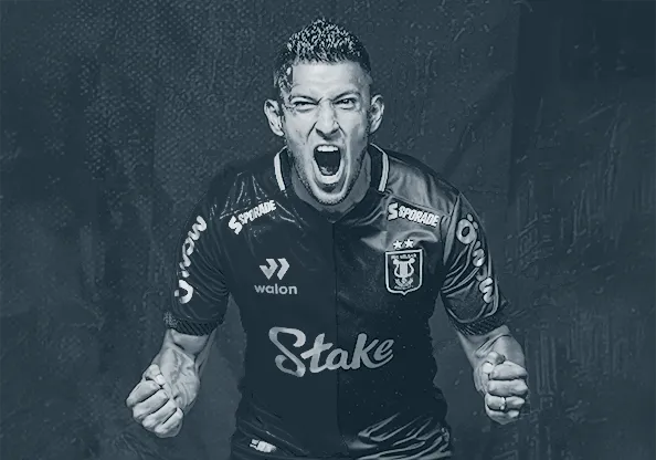 Imagen deportiva de equipo con enfoque en partido y cuotas.